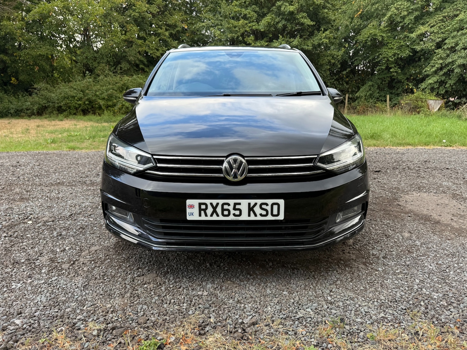 Used Volkswagen Touran for sale - 77690759: Photo 2