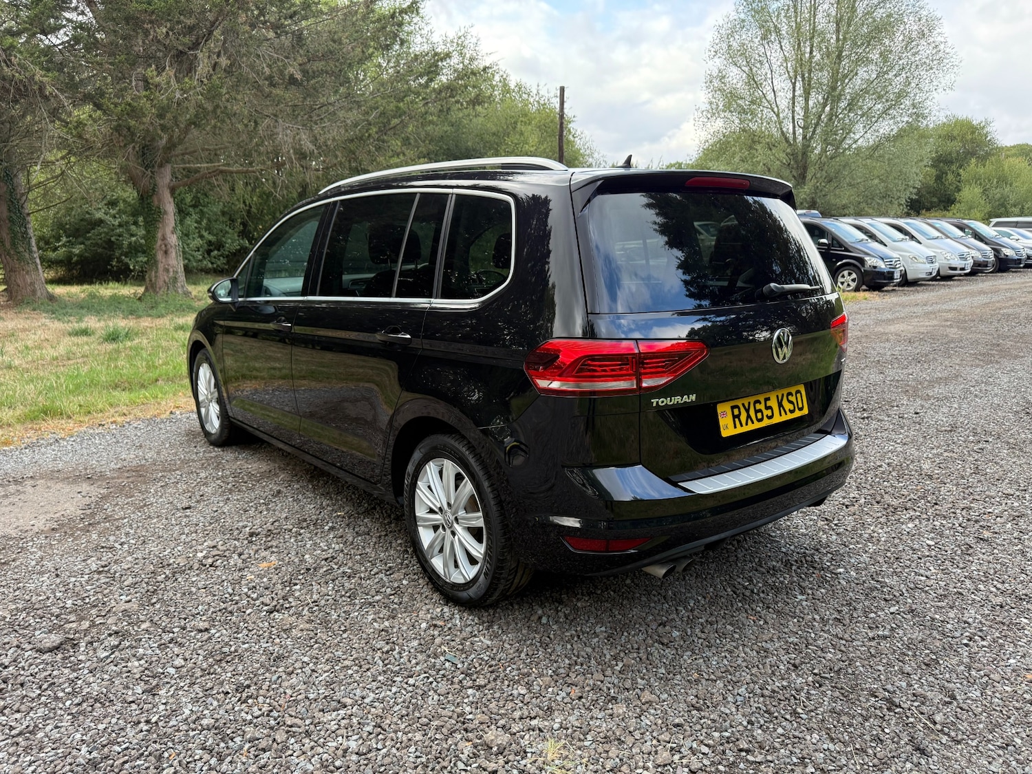 Used Volkswagen Touran for sale - 77690759: Photo 5
