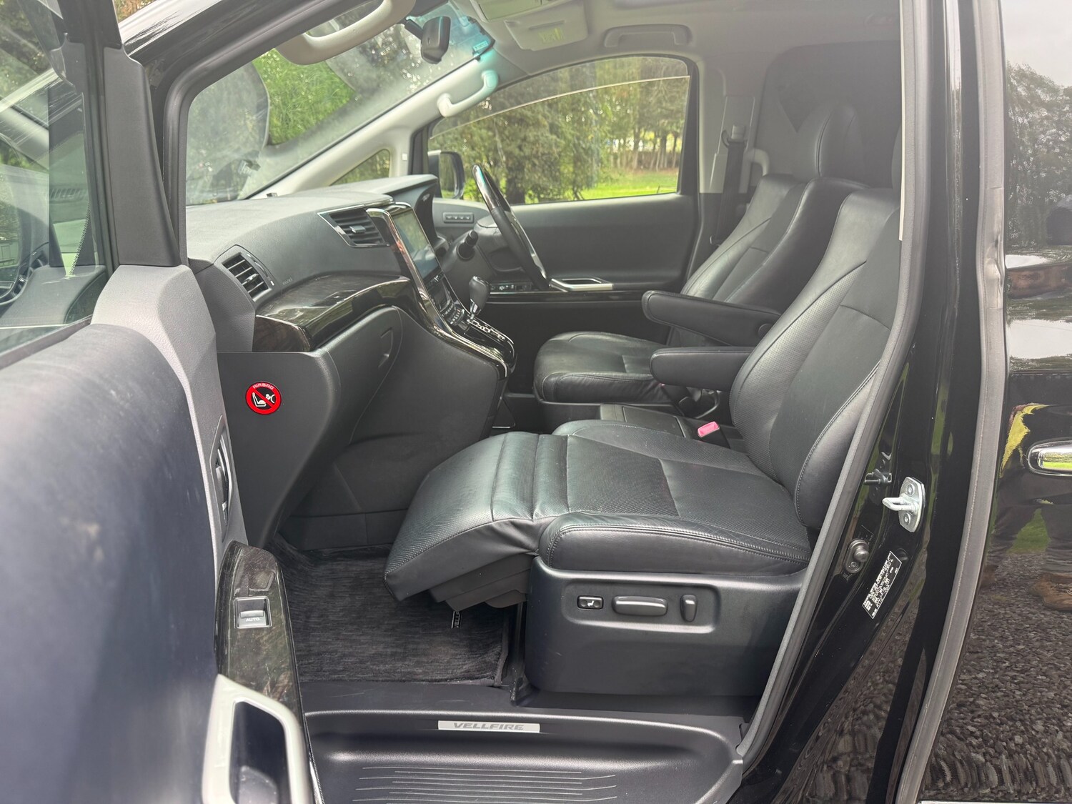 Used Toyota Vellfire 2014 for sale - 73792585: Photo 16