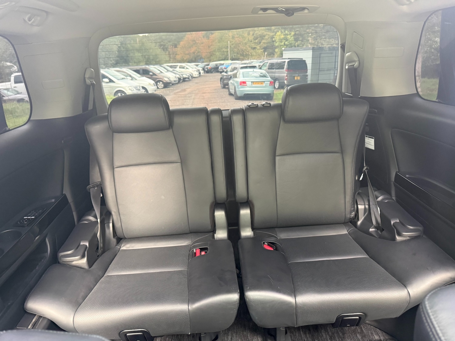 Used Toyota Vellfire 2014 for sale - 73792585: Photo 21