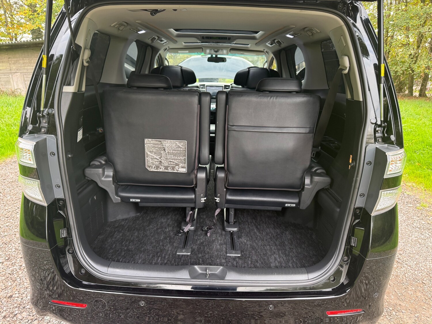 Used Toyota Vellfire 2014 for sale - 73792585: Photo 22