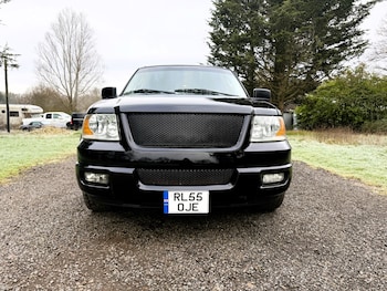 Used Ford Expedition undefined for sale - 77932887: Photo