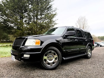 Used Ford Expedition undefined for sale - 77932887: Photo