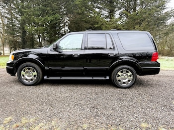 Used Ford Expedition undefined for sale - 77932887: Photo