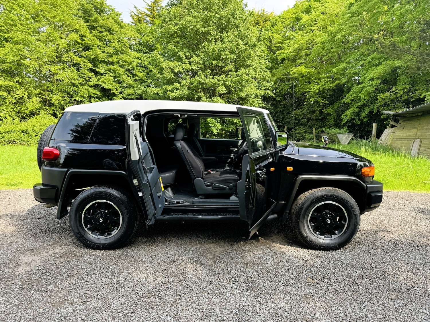 Used Toyota FJ Cruiser for sale - 77934462: Photo 9