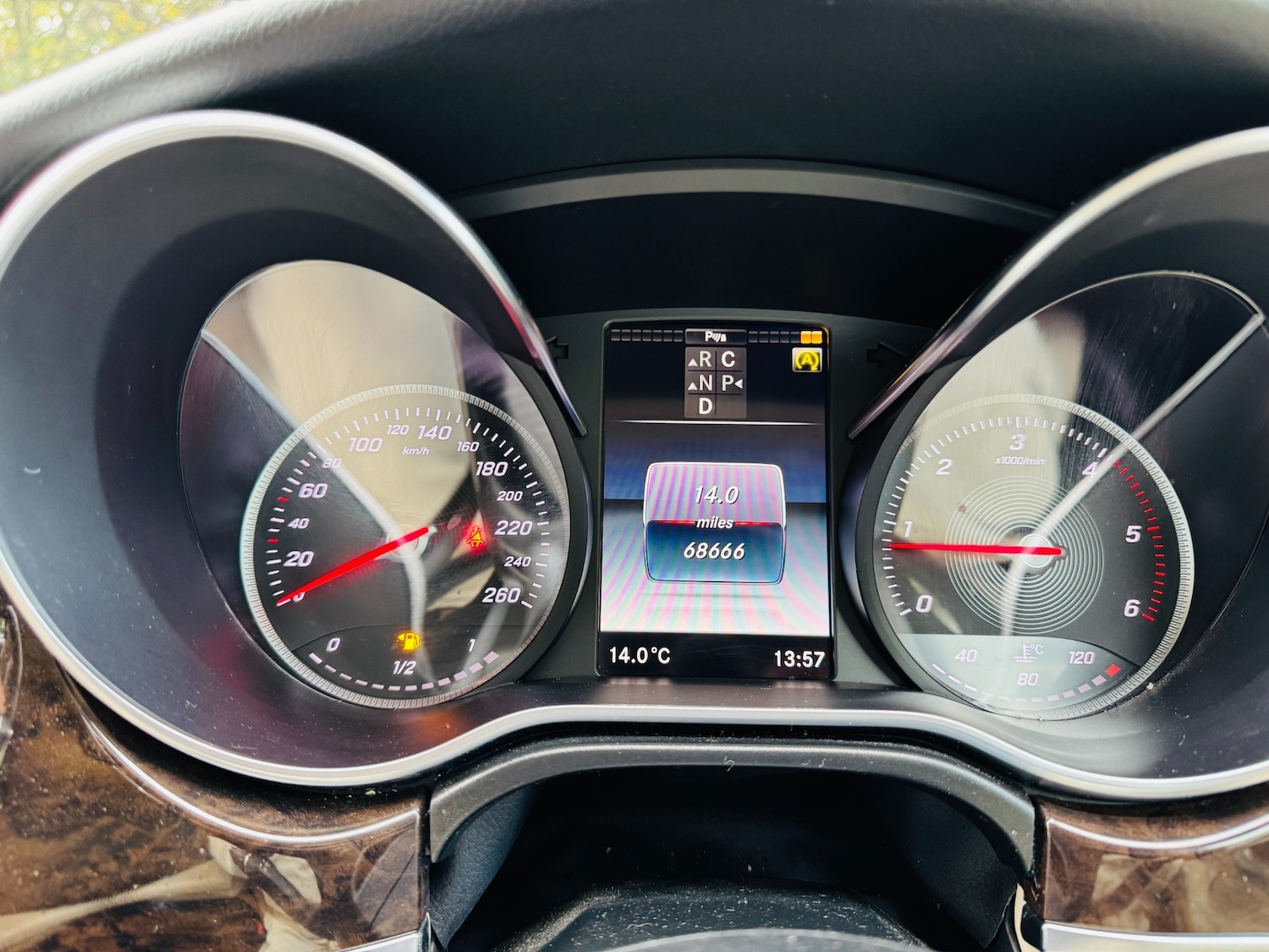 Used Mercedes-Benz V-Class 2018 for sale - 77932901: Photo 10