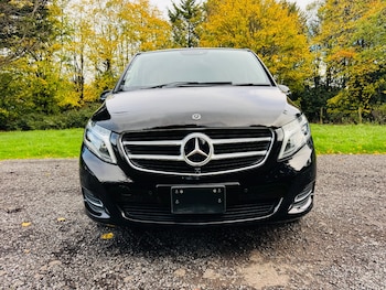 Used Mercedes-Benz V-Class 2018 for sale - 77932901: Photo