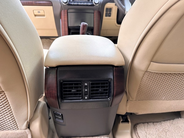 Used Toyota Land Cruiser for sale - 74050783: Photo 17