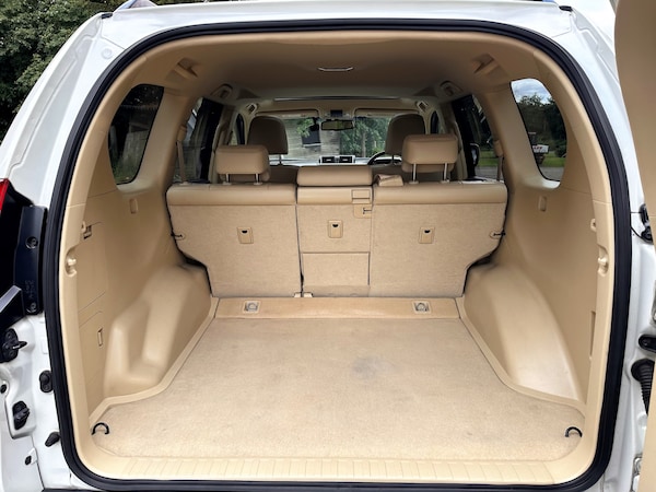 Used Toyota Land Cruiser for sale - 74050783: Photo 20