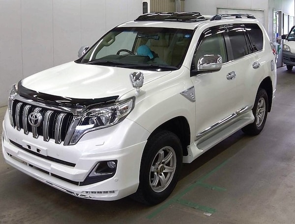 Used Toyota Land Cruiser for sale - 74050783: Photo 24