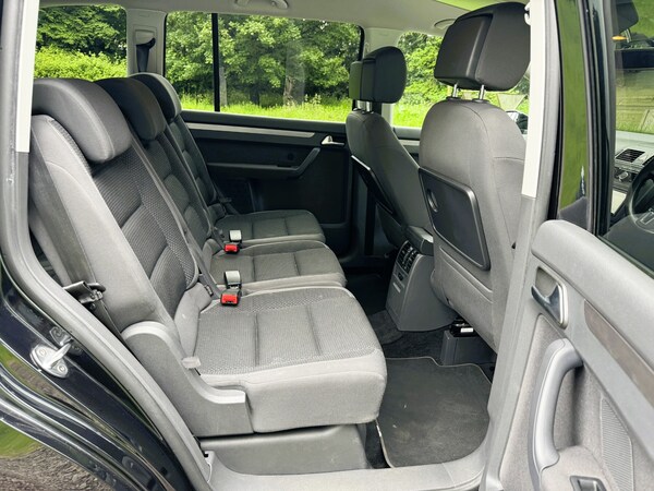 Used Volkswagen Touran for sale - 73792392: Photo 15