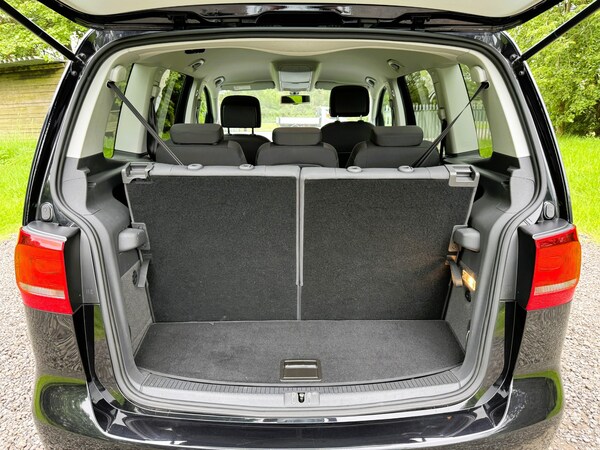 Used Volkswagen Touran for sale - 73792392: Photo 18
