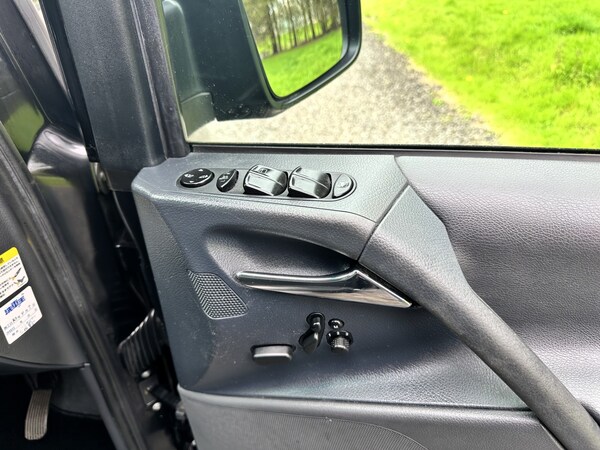 Used Mercedes-Benz Viano for sale - 74052037: Photo 12