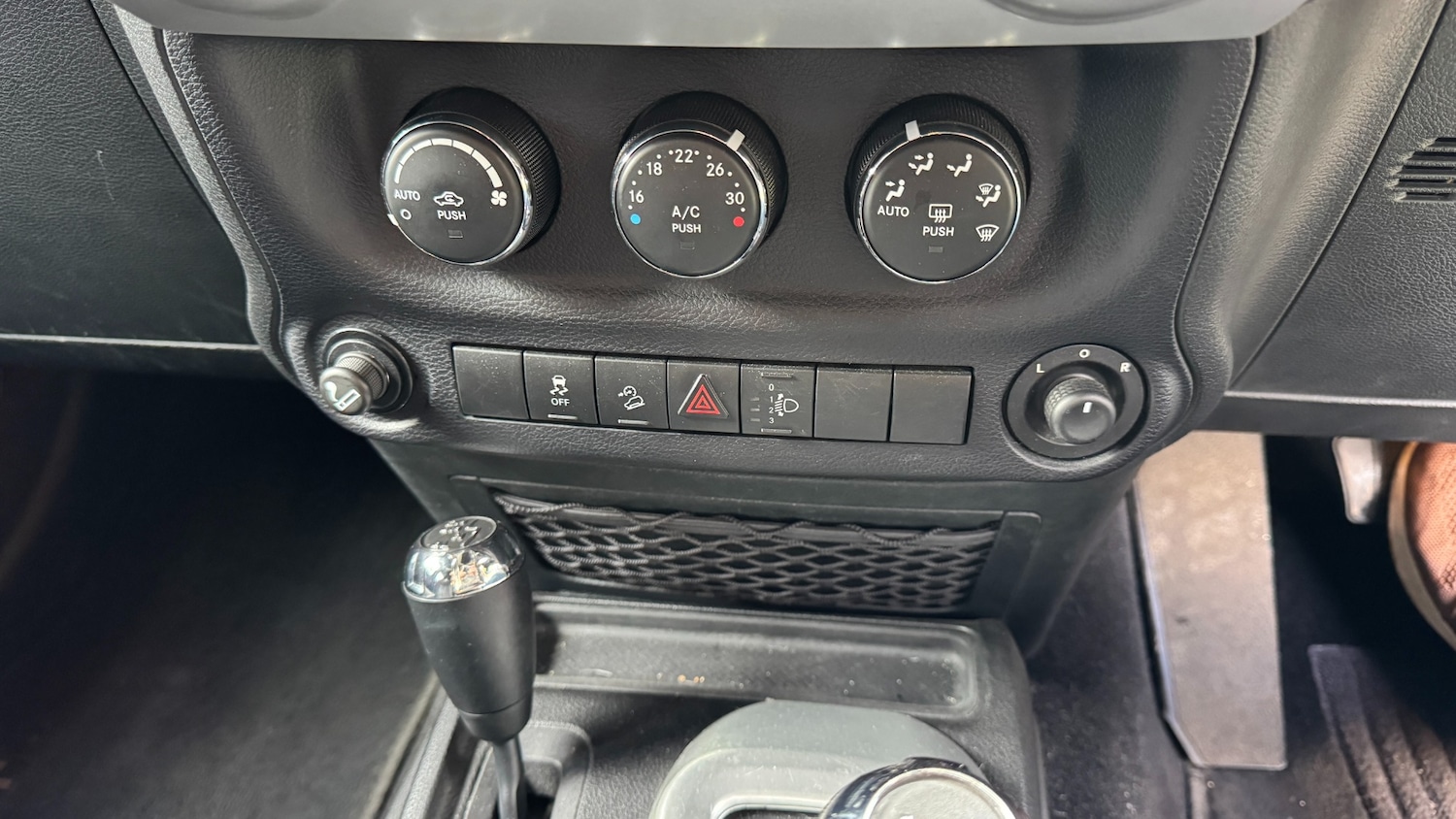 Used Jeep Wrangler 2015 for sale - 76504622: Photo 14