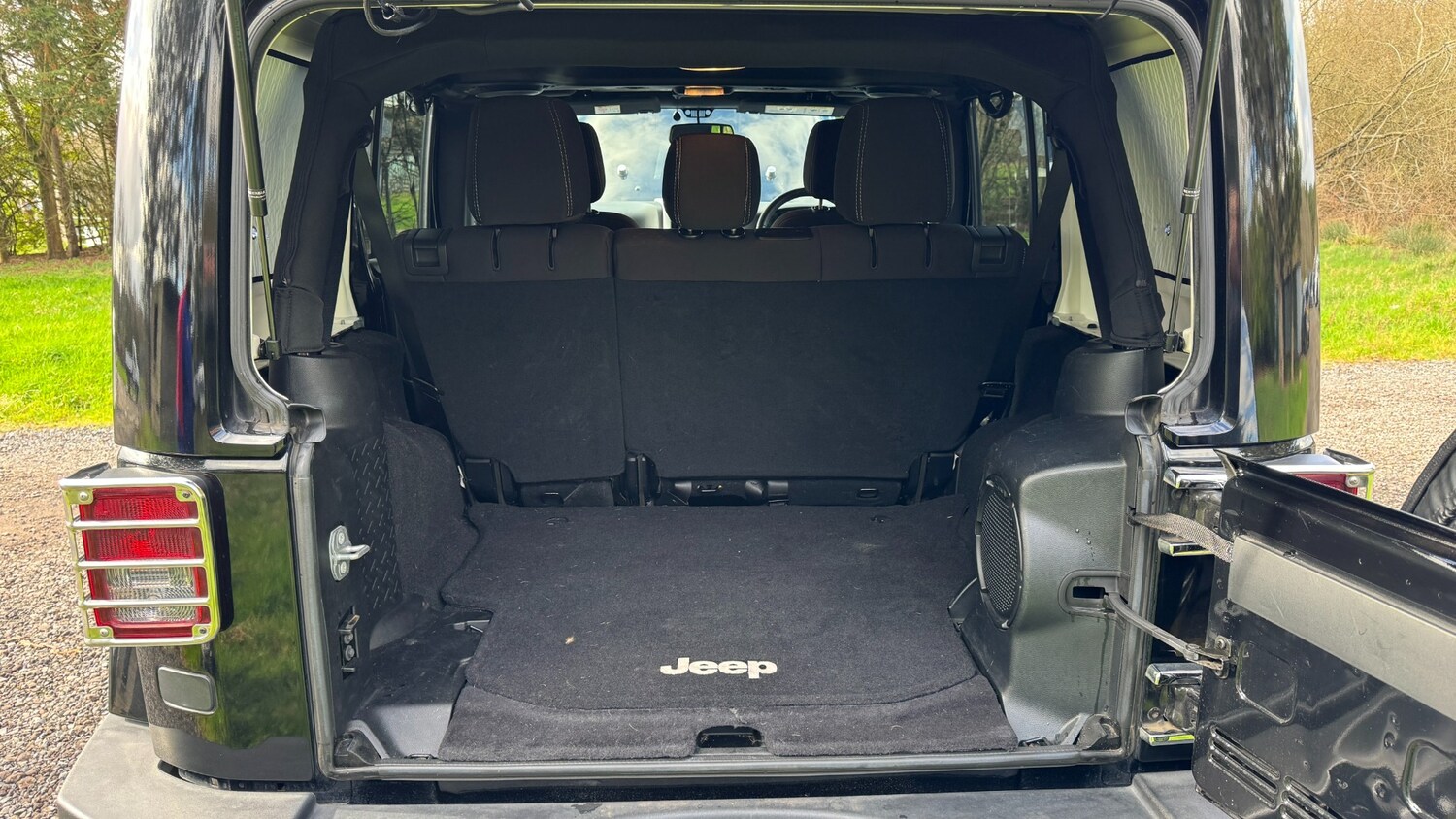 Used Jeep Wrangler 2015 for sale - 76504622: Photo 30