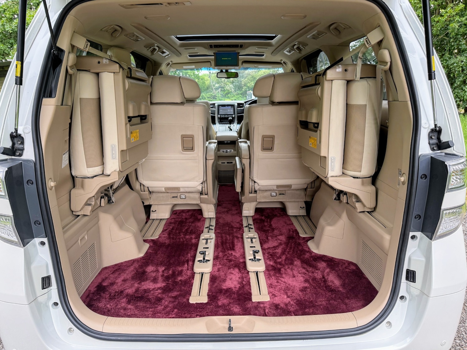 Used Toyota Vellfire 2014 for sale - 77689602: Photo 19