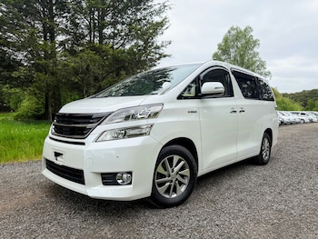 Used Toyota Vellfire 2014 for sale - 77689602: Photo