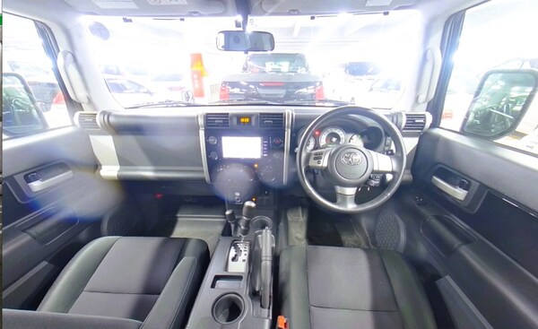 Used Toyota FJ Cruiser for sale - 74050134: Photo 26