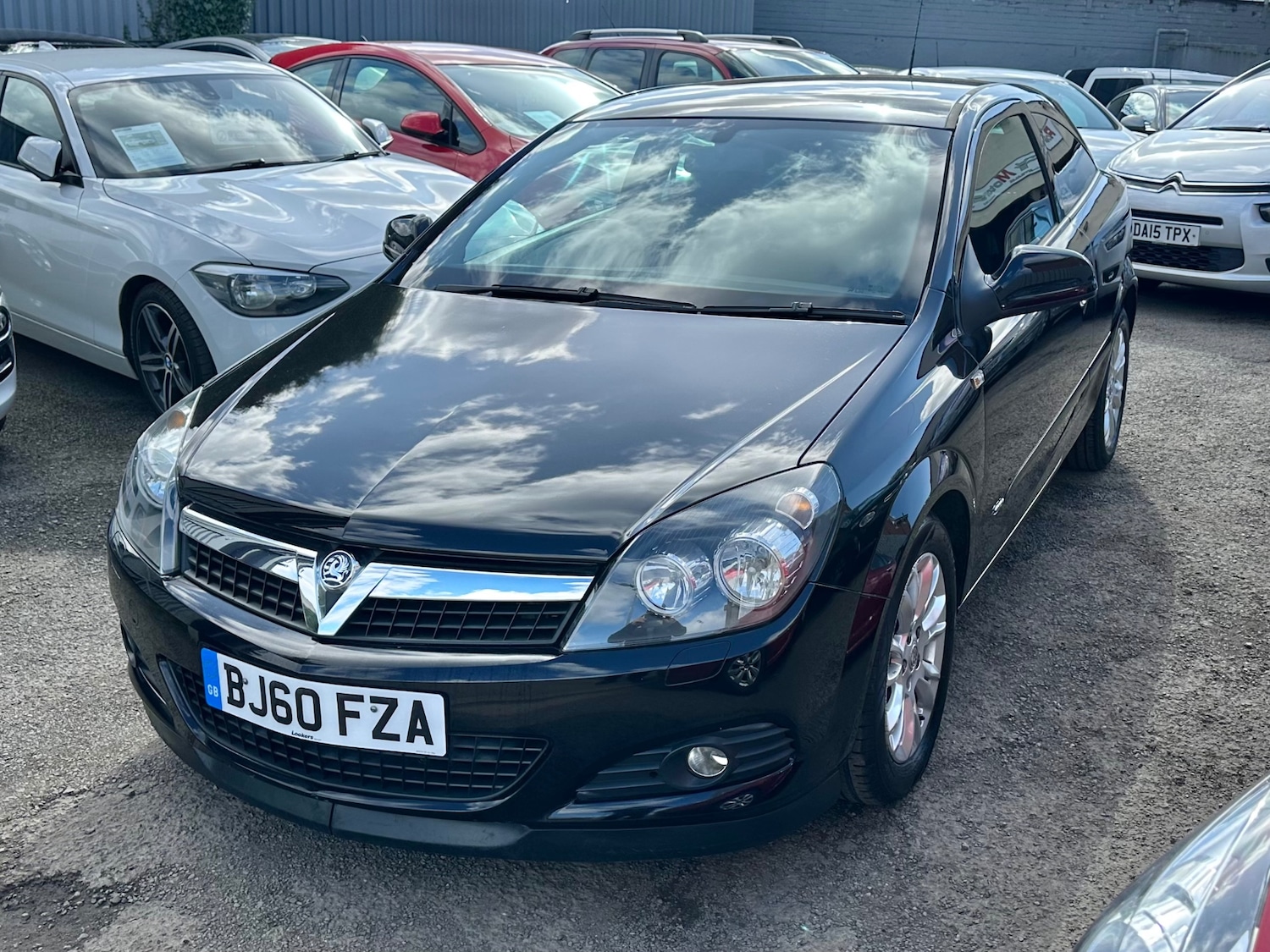 Used Vauxhall Astra 2010 for sale - 77891863: Photo 9