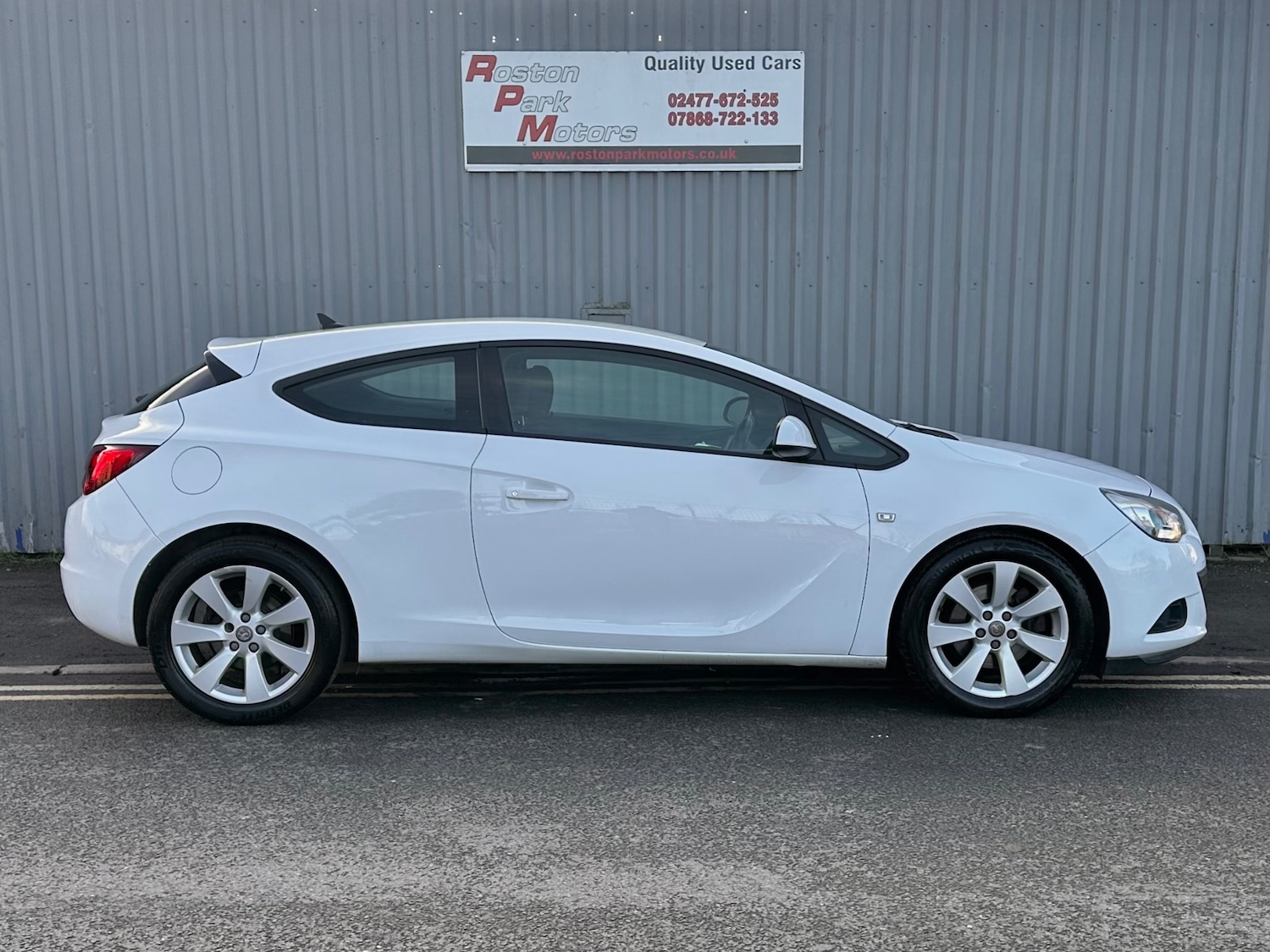 Used Vauxhall Astra GTC 2016 for sale - 77173399: Photo 3