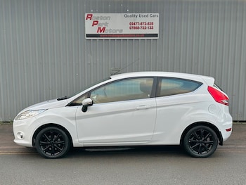 Used Ford Fiesta 2010 for sale - 77007896: Photo