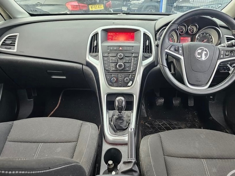 Used Vauxhall Astra 2015 for sale - 77438729: Photo 6