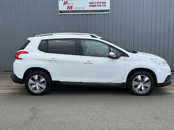 Used Peugeot 2008 2015 for sale - 75704573: Photo