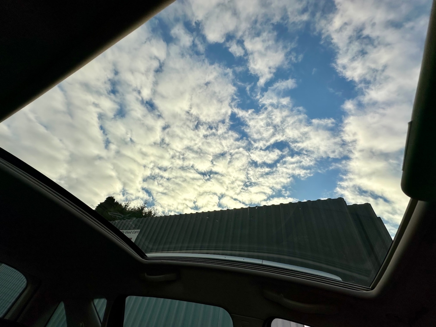 Used Peugeot 207 2011 for sale - 75138076: Photo 17