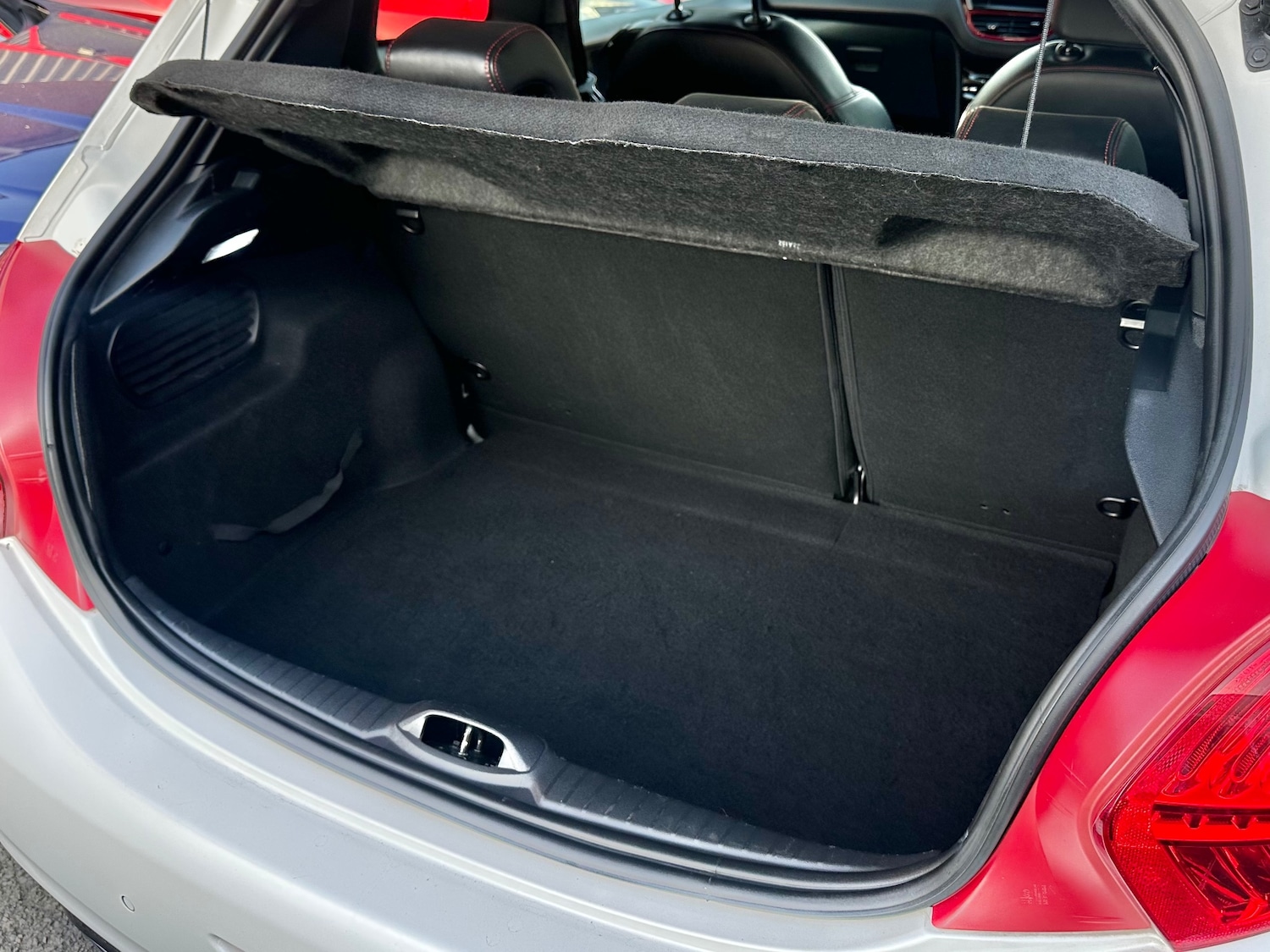 Used Peugeot 208 2013 for sale - 75052715: Photo 17