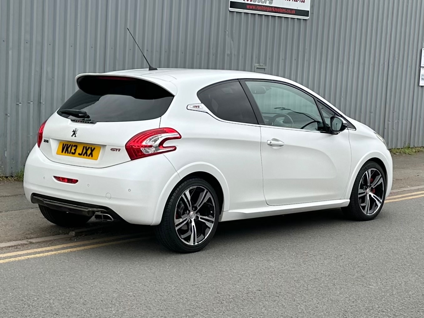 Used Peugeot 208 2013 for sale - 75052715: Photo 5