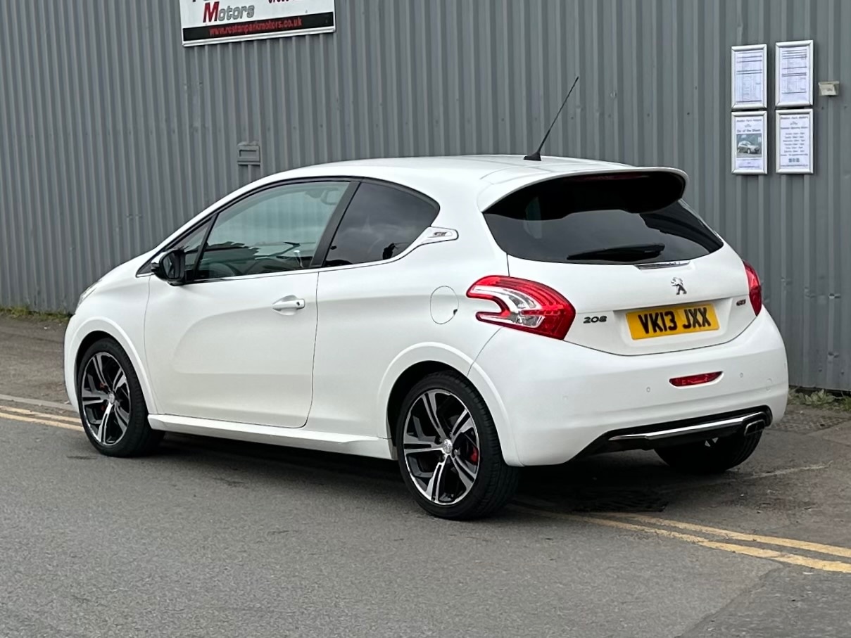 Used Peugeot 208 2013 for sale - 75052715: Photo 6