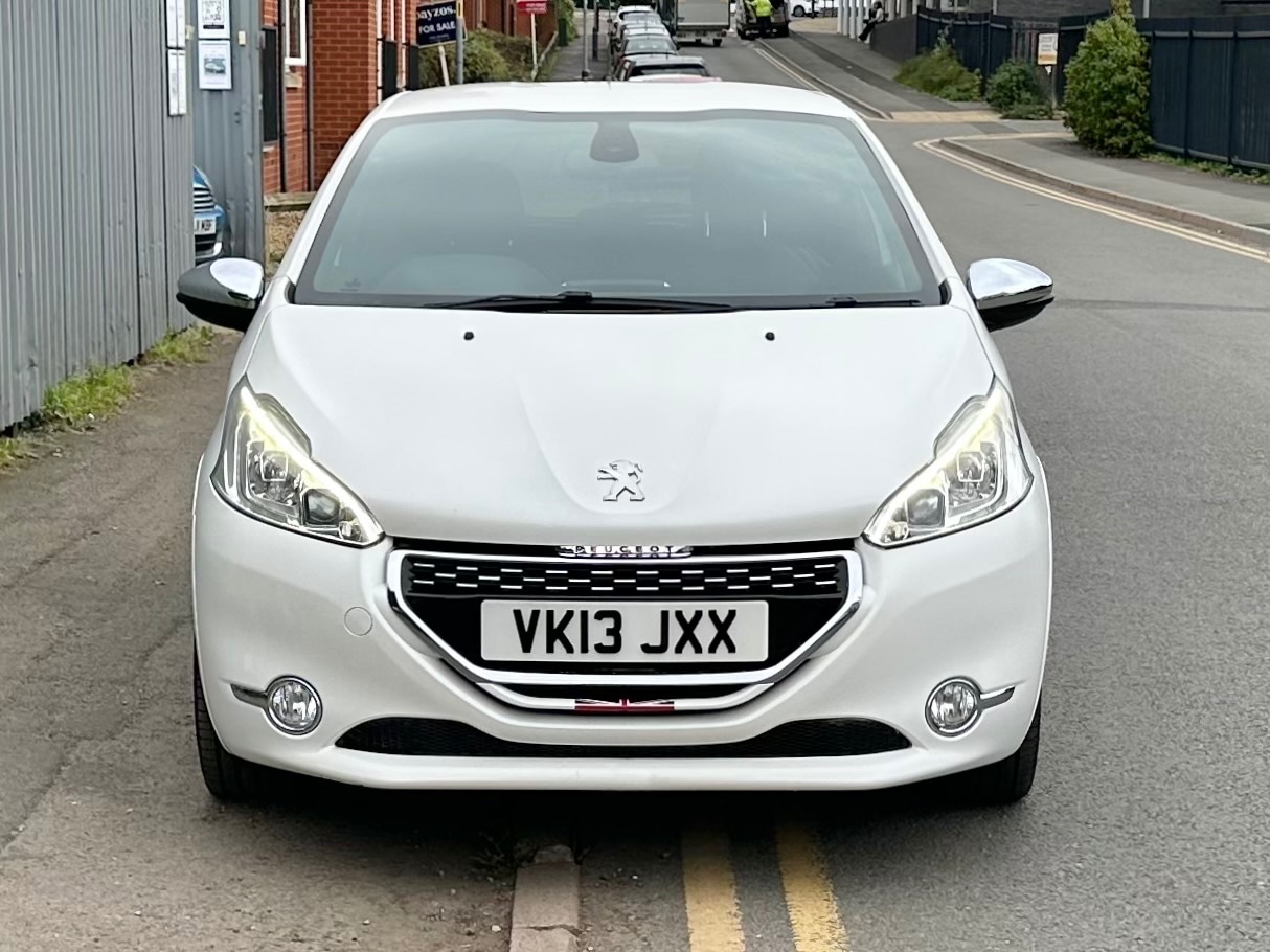 Used Peugeot 208 2013 for sale - 75052715: Photo 7