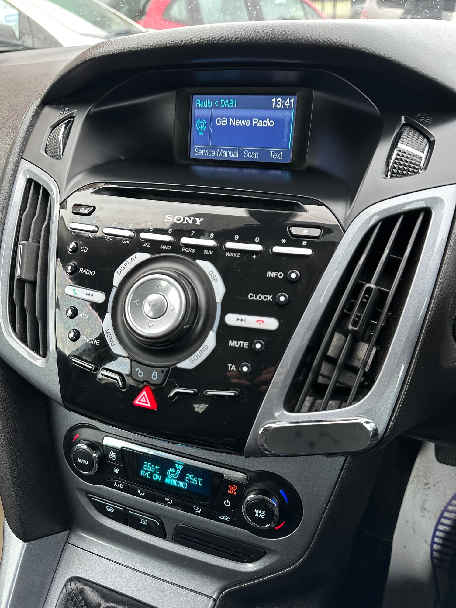 Used Ford Focus 2012 for sale - 77536832: Photo 17