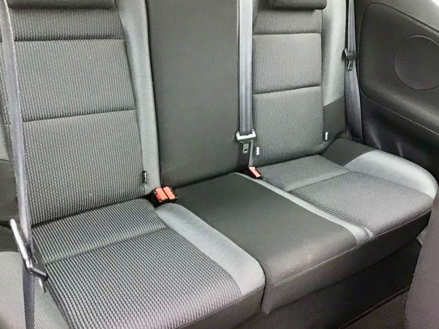 Used Peugeot 207 2012 for sale - 76710269: Photo 10