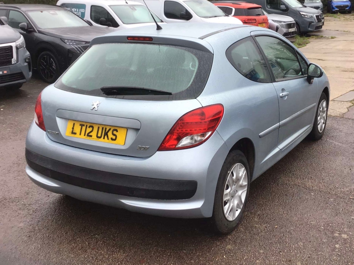 Used Peugeot 207 2012 for sale - 76710269: Photo 3