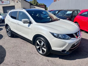 Used Nissan Qashqai 2015 for sale - 79535087: Photo