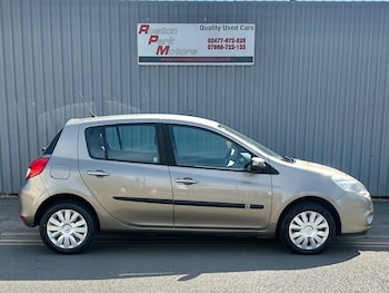 Used Renault Clio 2010 for sale - 75104726: Photo