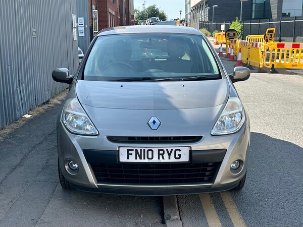 Used Renault Clio 2010 for sale - 75104726: Photo 4