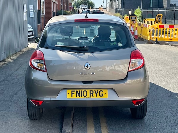 Used Renault Clio 2010 for sale - 75104726: Photo 5