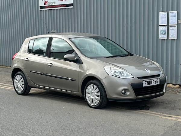 Used Renault Clio 2010 for sale - 75104726: Photo 6