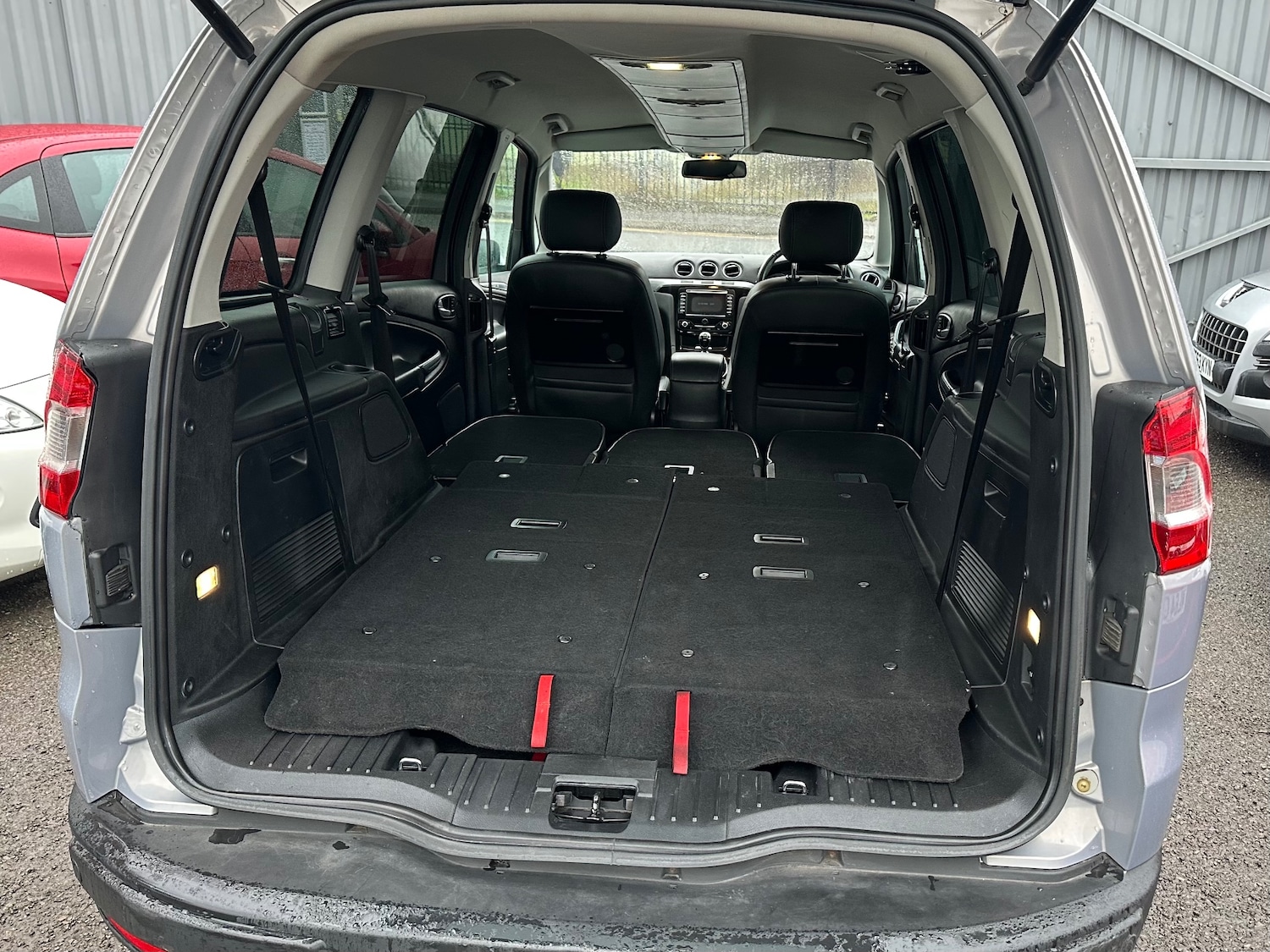 Used Ford Galaxy 2013 for sale - 77537105: Photo 15