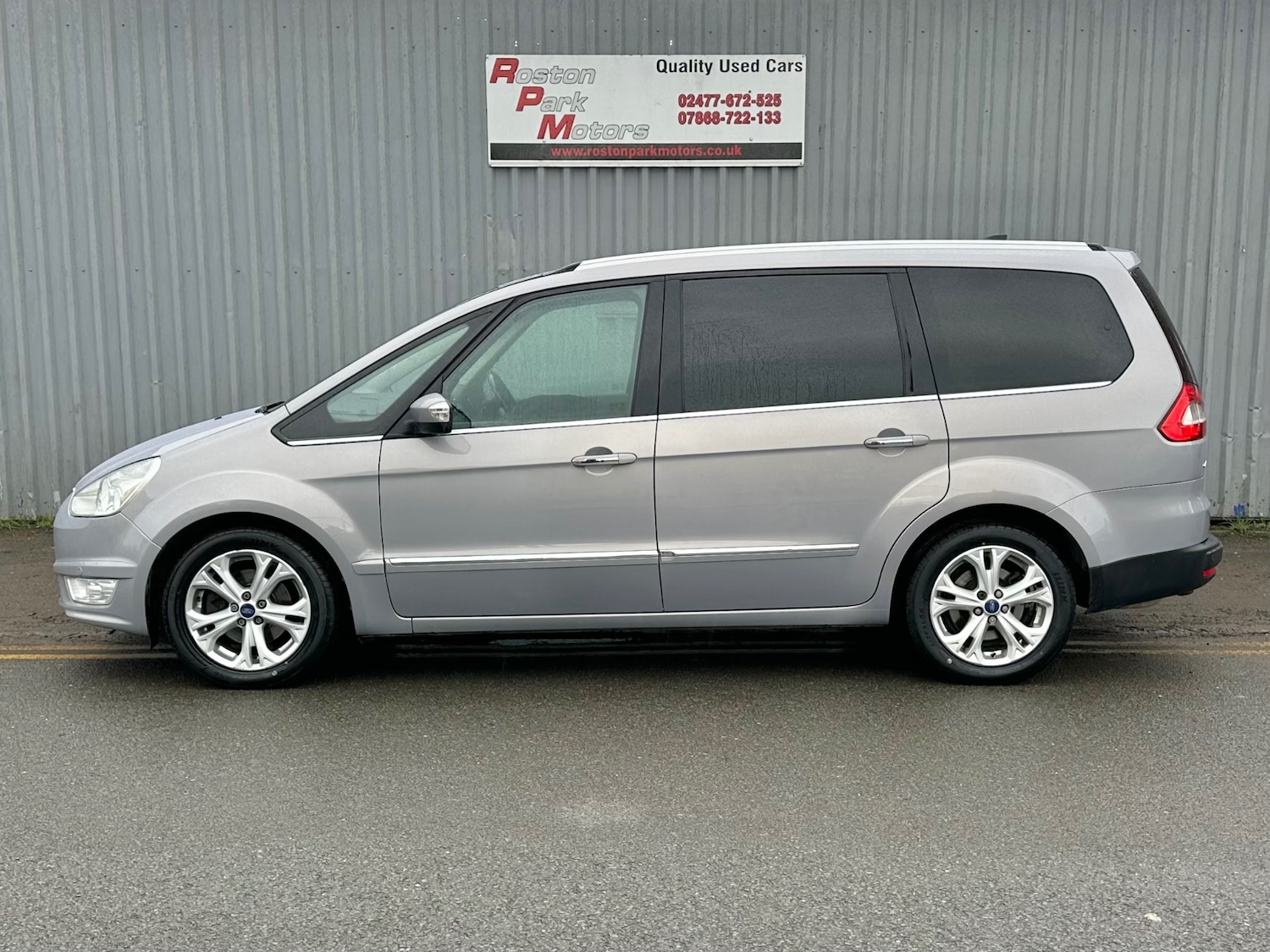 Used Ford Galaxy 2013 for sale - 77537105: Photo 4