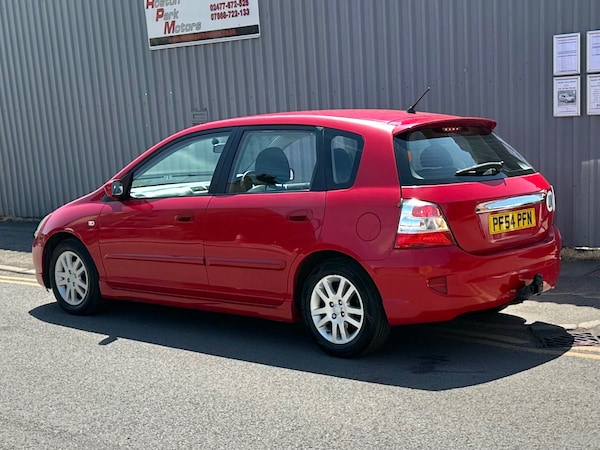 Used Honda Civic 2005 for sale - 75207932: Photo 6