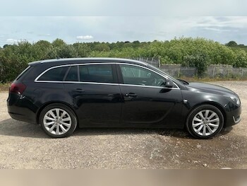 Used Vauxhall Insignia 2015 for sale - 78810449: Photo