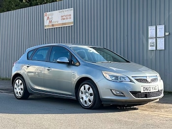 Vauxhall Astra feature image