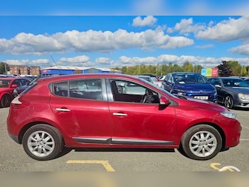 Used Renault Megane 2010 for sale - 76225497: Photo 3