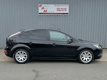 Used Ford Focus 2010 for sale - 75587518: Photo