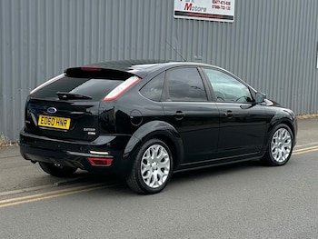Used Ford Focus 2010 for sale - 75587518: Photo