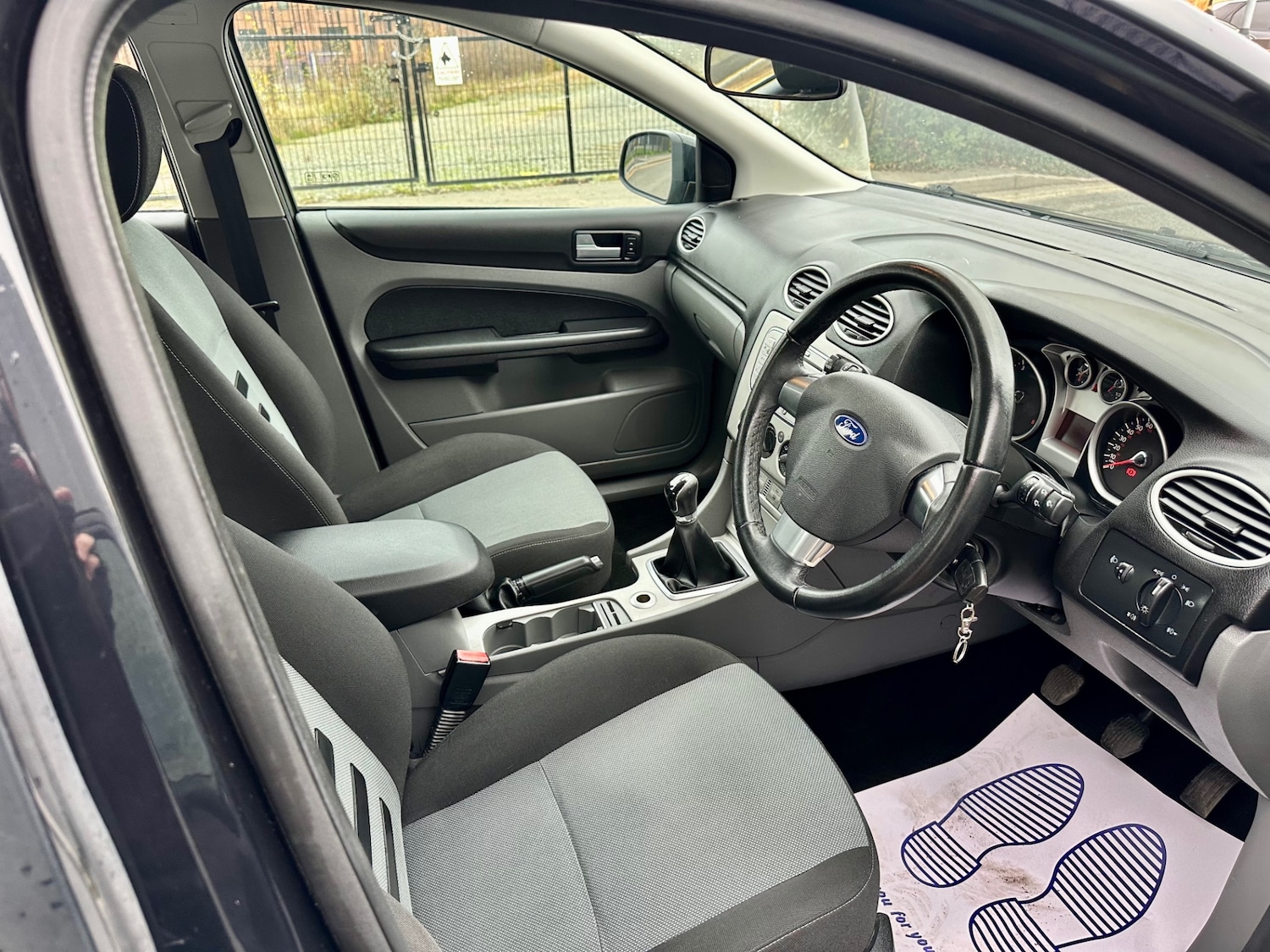 Used Ford Focus 2009 for sale - 75104774: Photo 12