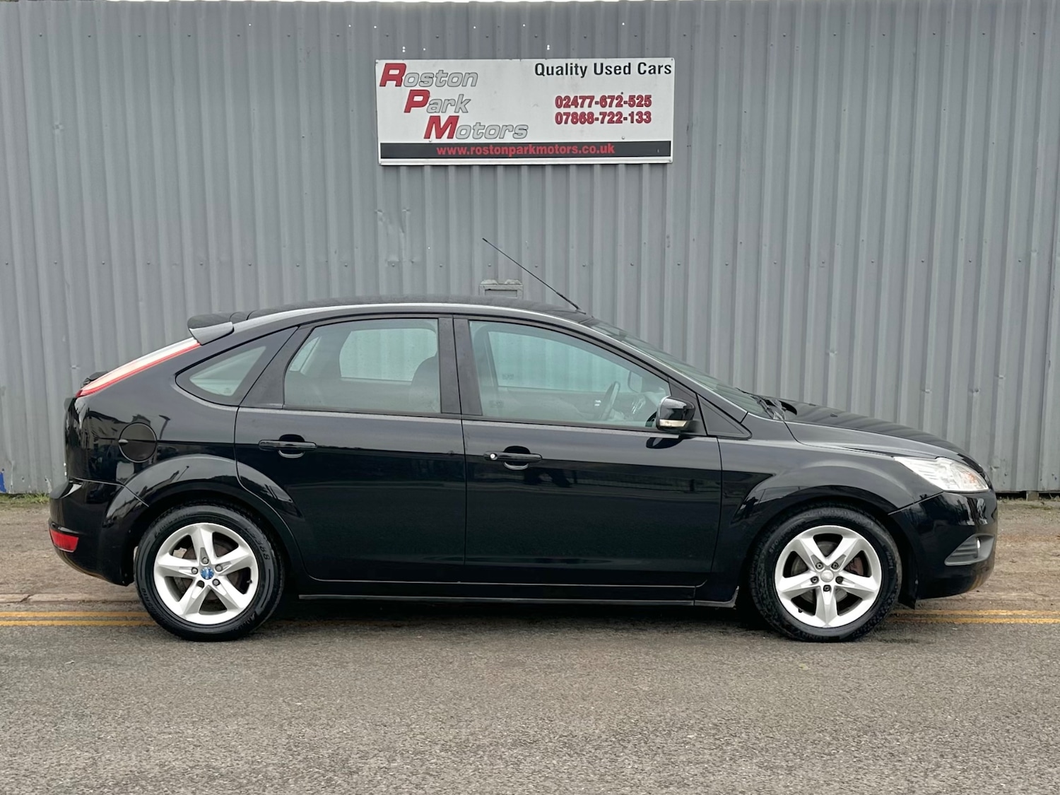 Used Ford Focus 2009 for sale - 75104774: Photo 3